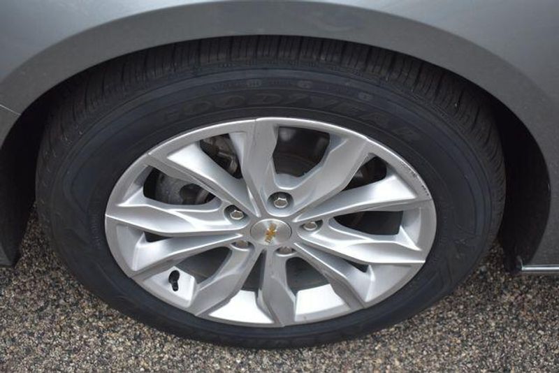Used 2023 Chevrolet Malibu LTImage 15