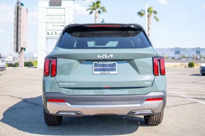 2025 Kia Sorento Hybrid EXImage 6