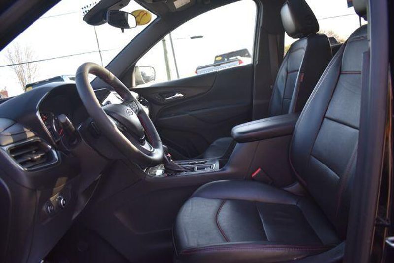 Used 2023 Chevrolet Equinox RSImage 25