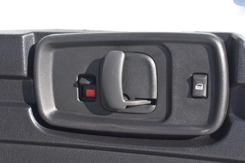 New 2025 Chevrolet Express 2500 Work VanImage 18