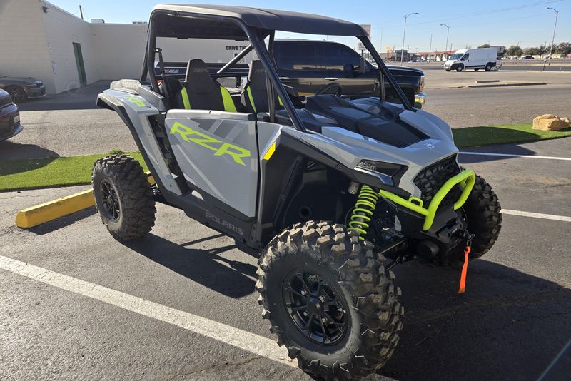 2025 POLARIS RZR XP 1000 ULTIMATE STORM GRAY 