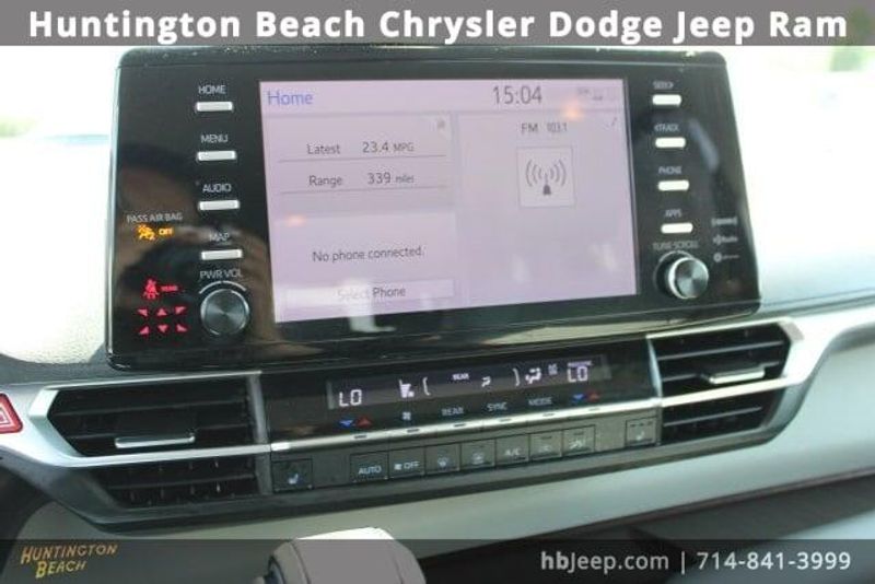 2021 Toyota Sienna XLEImage 27