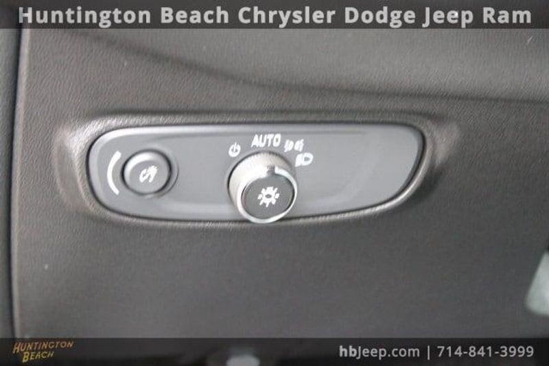 2021 Chevrolet Equinox LSImage 11
