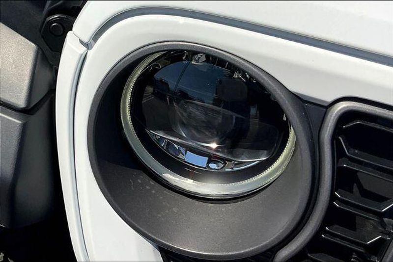 New 2025 Jeep Gladiator Rubicon 4x4Image 11