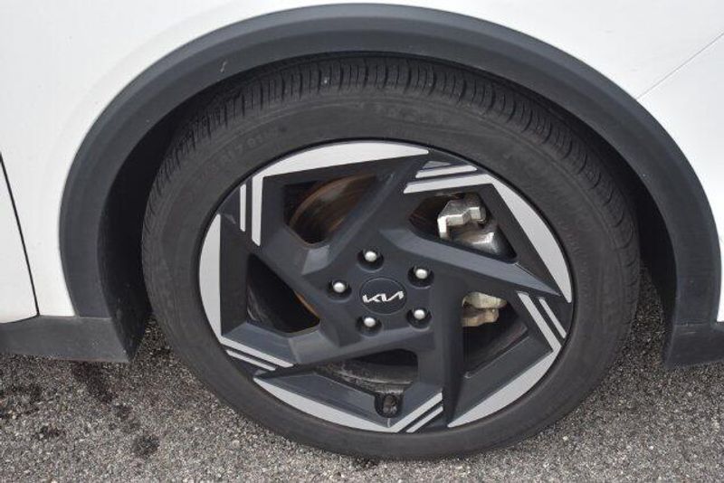 Used 2025 Kia K4 EXImage 12