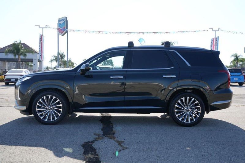 Used 2023 Hyundai Palisade CalligraphyImage 4
