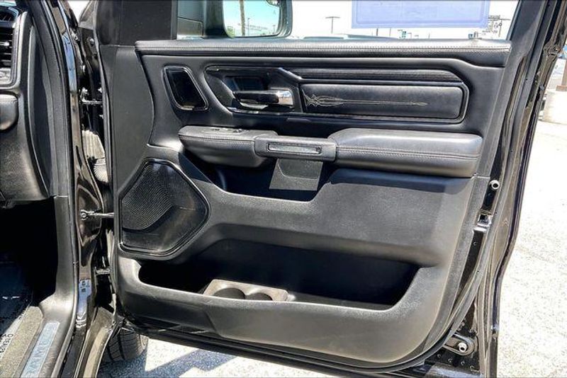 Used 2022 RAM 1500 LimitedImage 23