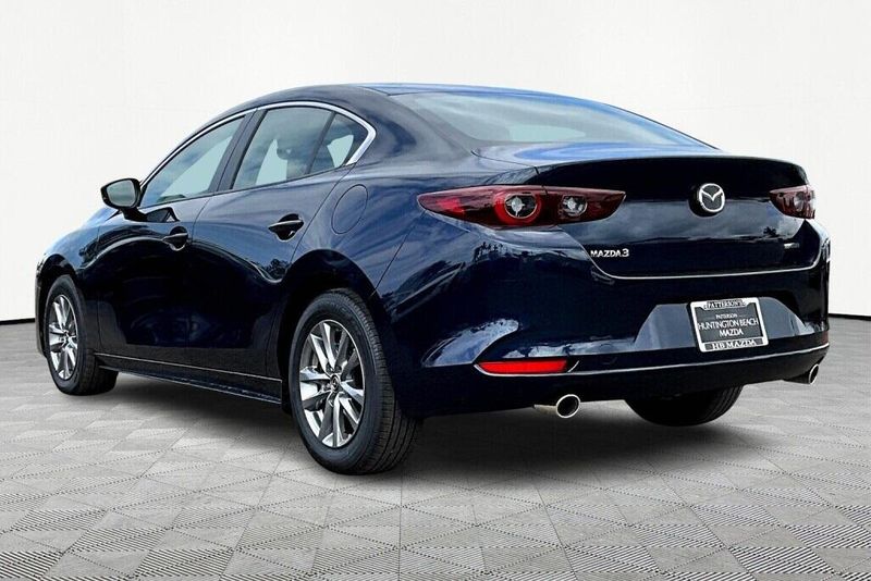 2024 Mazda Mazda3 2.5 SImage 8