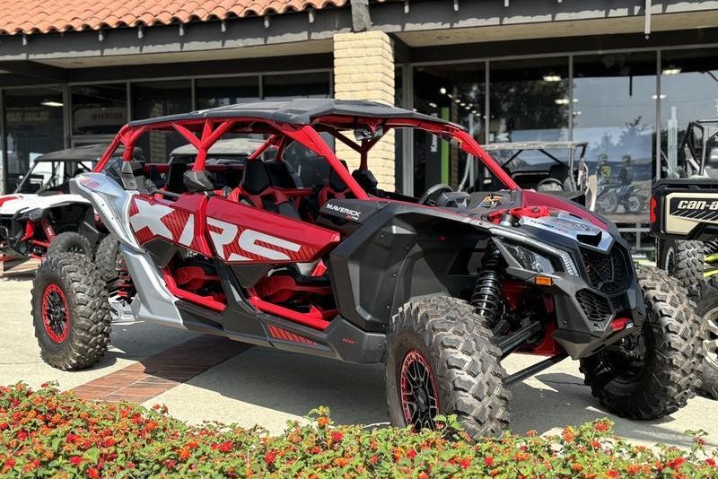 2025 CAN-AM MAVERICK X3 MAX X RS TURBO RR WITH SMARTSHOX FIERY RED AND HYPER SILVER 