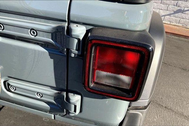 New 2026 Jeep Wrangler 2-door Sport SImage 12