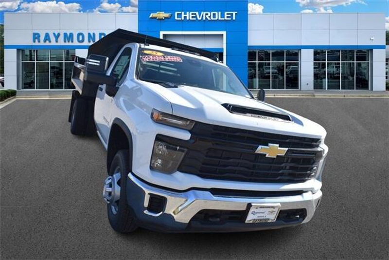 New 2025 Chevrolet Silverado 3500HD Work TruckImage 9