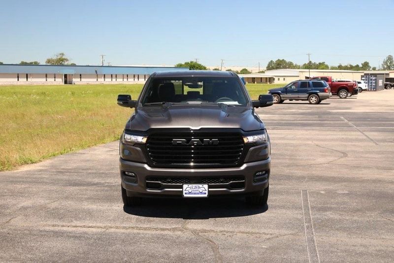 2025 RAM 1500 Laramie Crew Cab 4x4 5