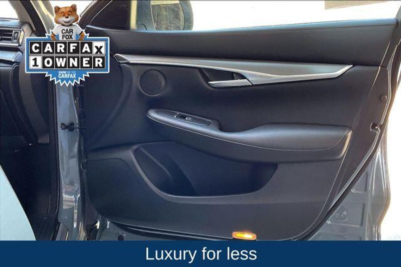 Used 2023 INFINITI QX50 LuxeImage 23