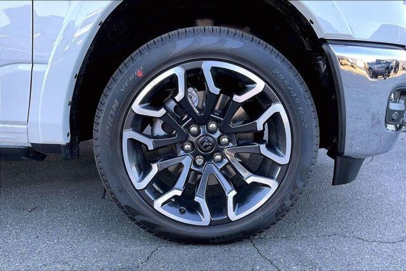 New 2026 RAM 1500 Limited Longhorn Crew Cab 4x4 5