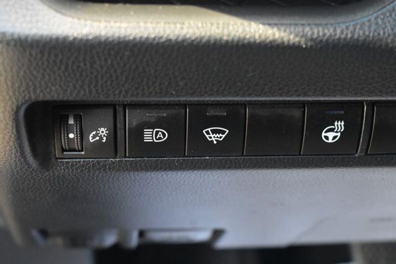Used 2020 Toyota RAV4 XLEImage 21