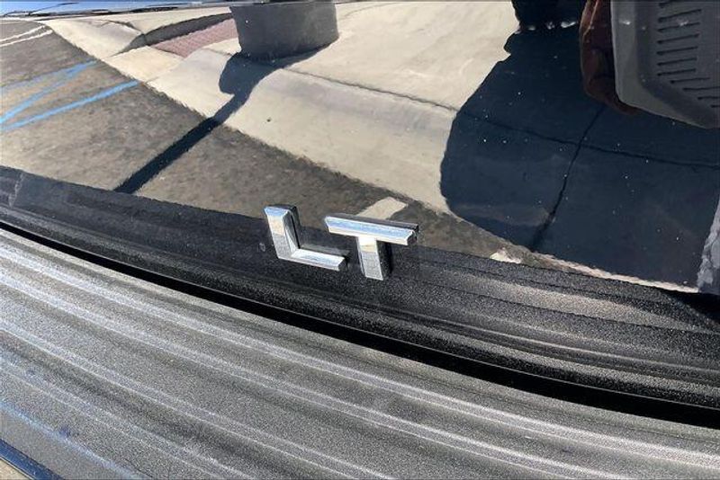 Used 2025 Chevrolet Tahoe LTImage 7