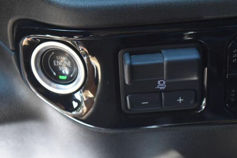 Used 2022 Chevrolet Silverado 1500 RSTImage 31