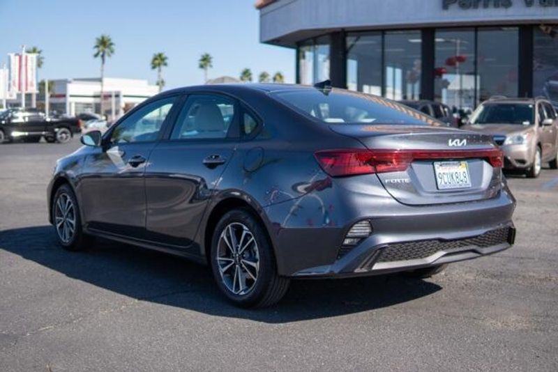 Used 2023 Kia Forte LXSImage 5