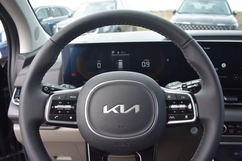 New 2026 Kia Carnival EXImage 30