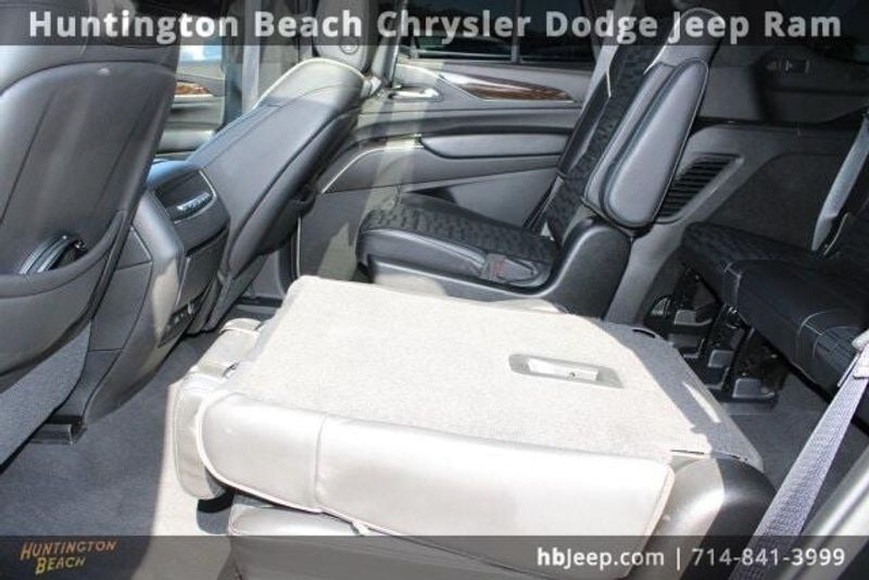 2021 Cadillac Escalade Sport PlatinumImage 48