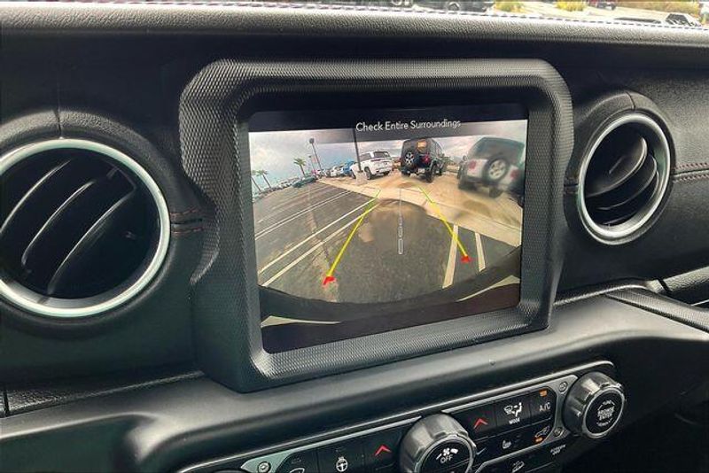 Used 2020 Jeep Wrangler Unlimited Unlimited-RubiconImage 21