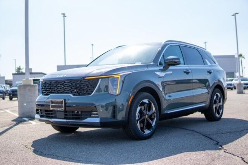 2025 Kia Sorento Hybrid EXImage 3
