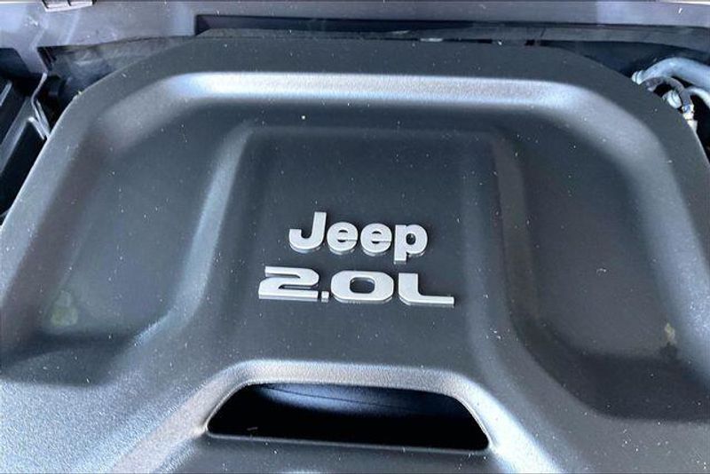 Used 2023 Jeep Wrangler 4xE Rubicon 4xeImage 32