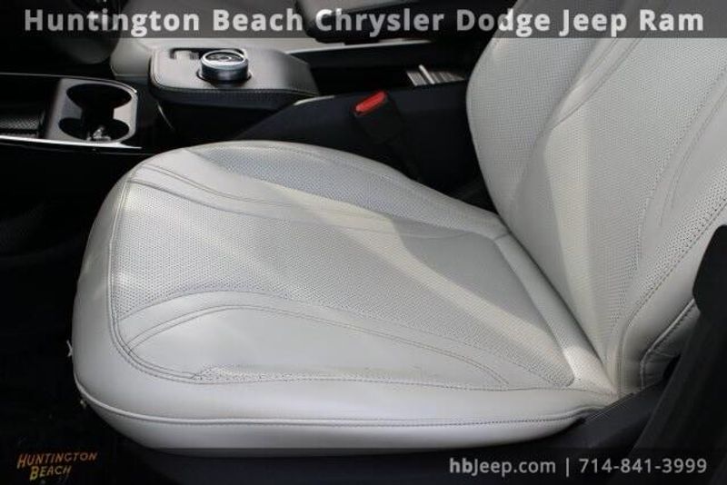 2021 Ford Mustang Mach-E PremiumImage 32
