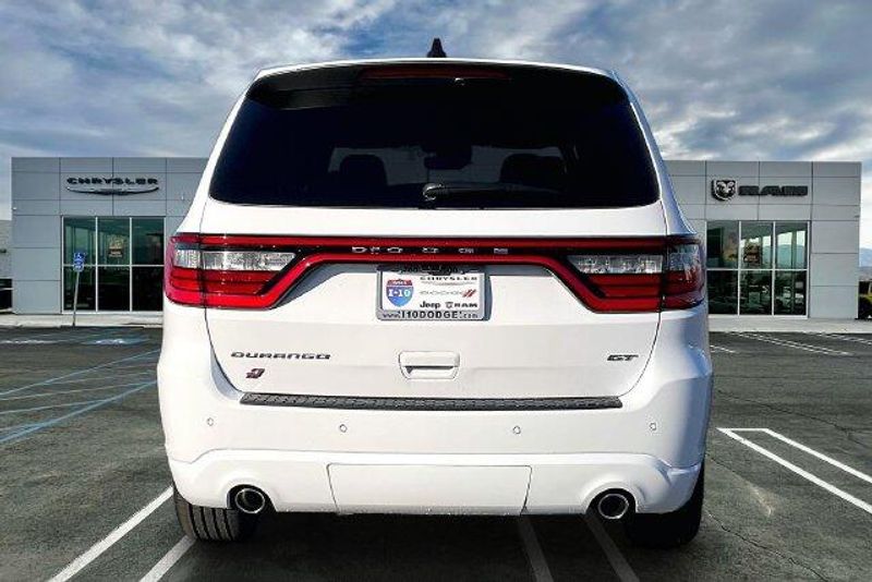 New 2027 Dodge Durango Gt Hemi V8 AwdImage 3