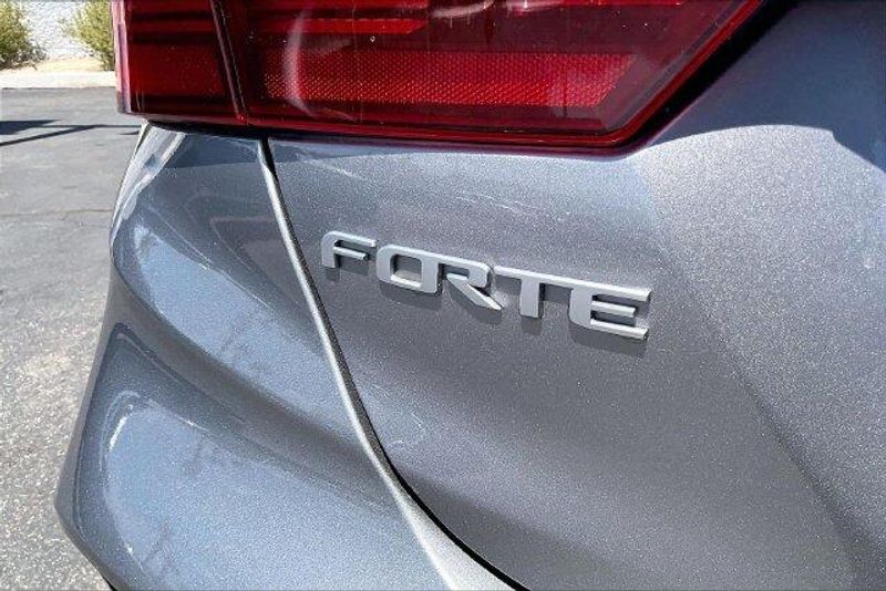 Used 2023 Kia Forte GT-LineImage 31