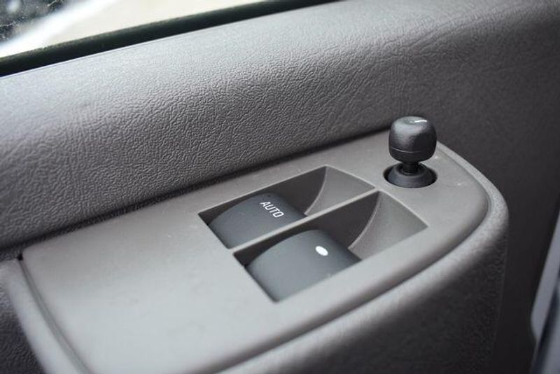 New 2025 Chevrolet Express 3500 Work VanImage 22