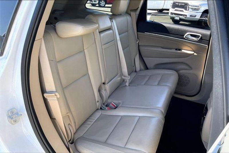 Used 2021 Jeep Grand Cherokee LimitedImage 25