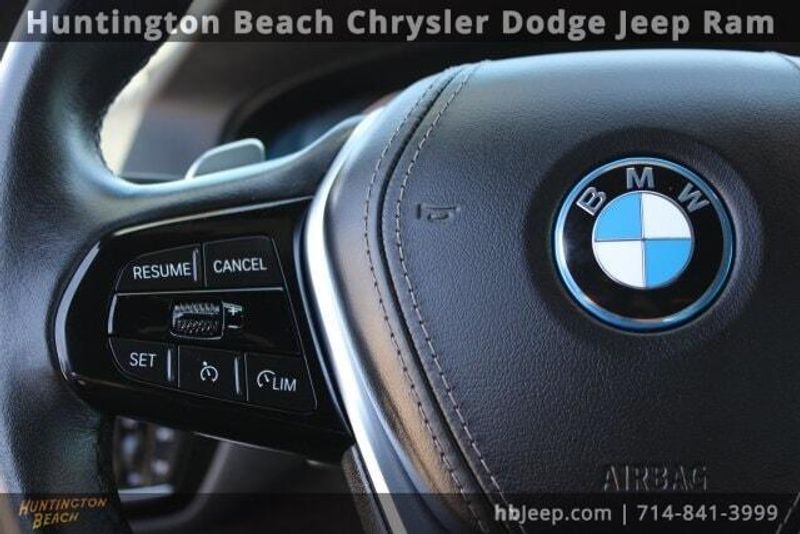 2023 BMW 5 Series 530e IperformanceImage 18