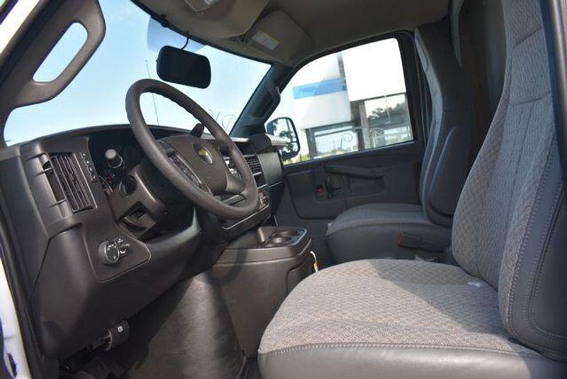 New 2026 Chevrolet Express 3500 Work VanImage 18