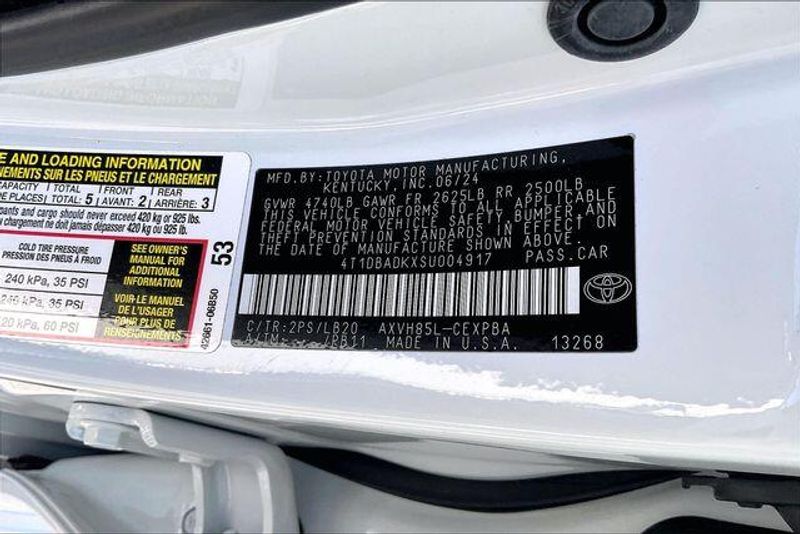 Used 2025 Toyota Camry XSEImage 32