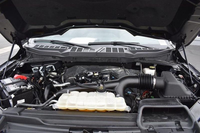 2022 Ford F-150 XLTImage 28