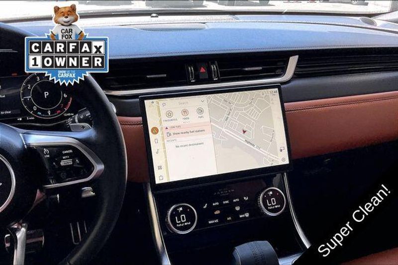 Used 2024 Jaguar XF R-Dynamic SEImage 5