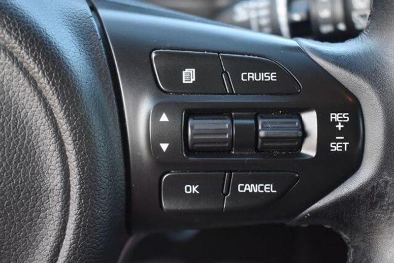 Used 2016 Kia Sorento LXImage 24