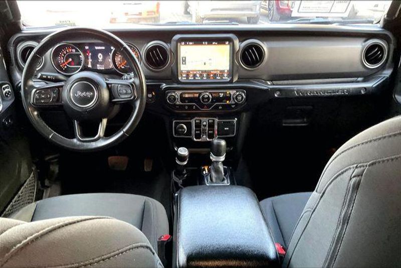 Used 2021 Jeep Wrangler Unlimited SportImage 15