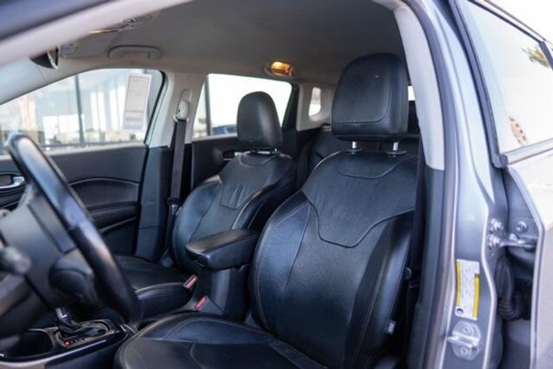 Used 2020 Jeep Compass LimitedImage 13