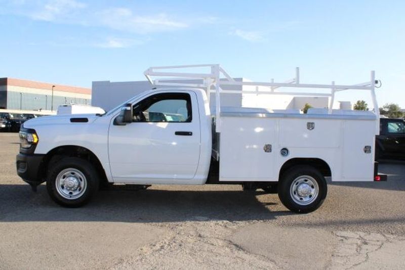 2024 RAM 2500 Tradesman Regular Cab & Chassis 4x2Image 11