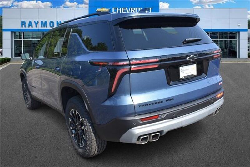 New 2025 Chevrolet Traverse Z71Image 5