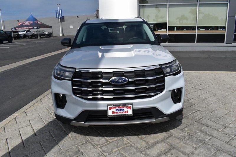 New 2025 Ford Explorer ActiveImage 23