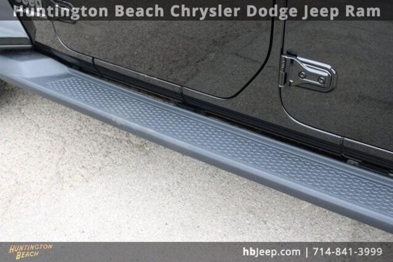 2022 Jeep Gladiator OverlandImage 15