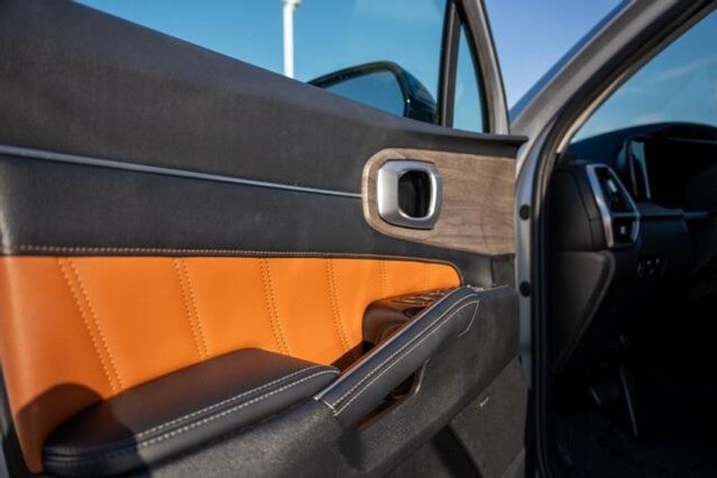 Used 2021 Kia Sorento SX Prestige X-LineImage 12