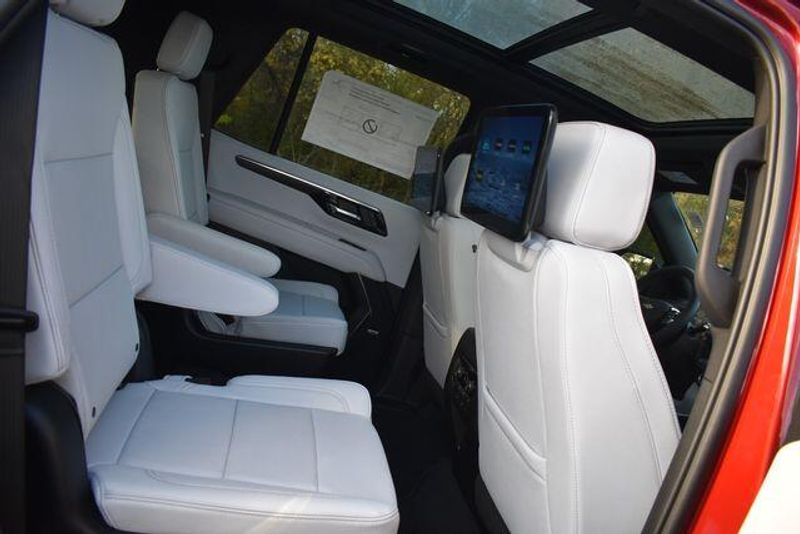 New 2025 Chevrolet Tahoe PremierImage 21