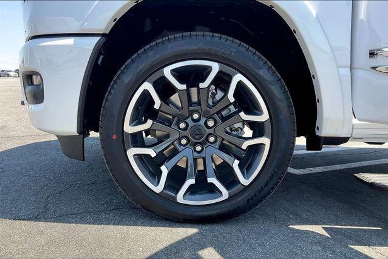 New 2026 RAM 1500 Limited Crew Cab 4x4 5