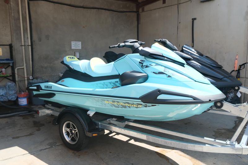 2025 YAMAHA VX LIMITED HO MINT 