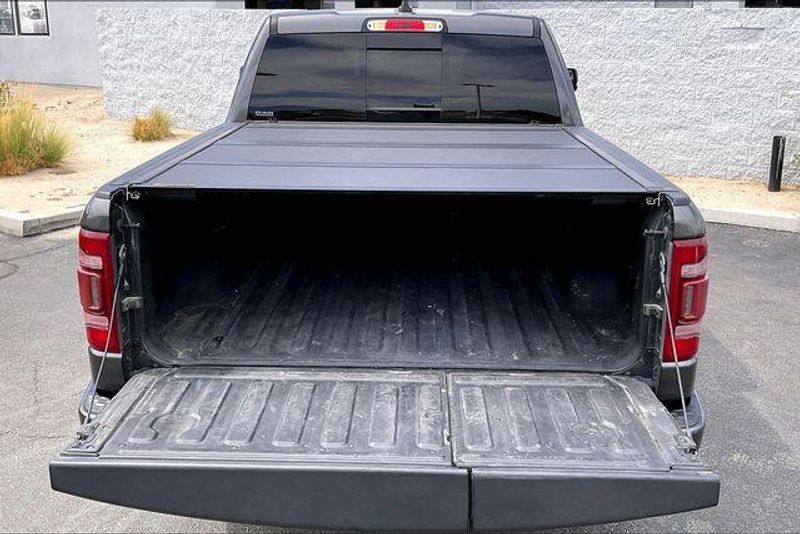 Used 2021 RAM 1500 LimitedImage 34