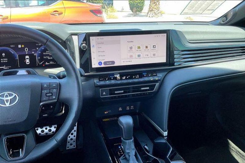 Used 2025 Toyota Camry XSEImage 5